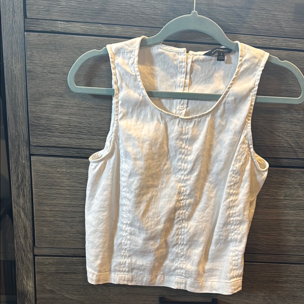 Banana Republic Linen/Cotton Sleeveless White Top Size Small